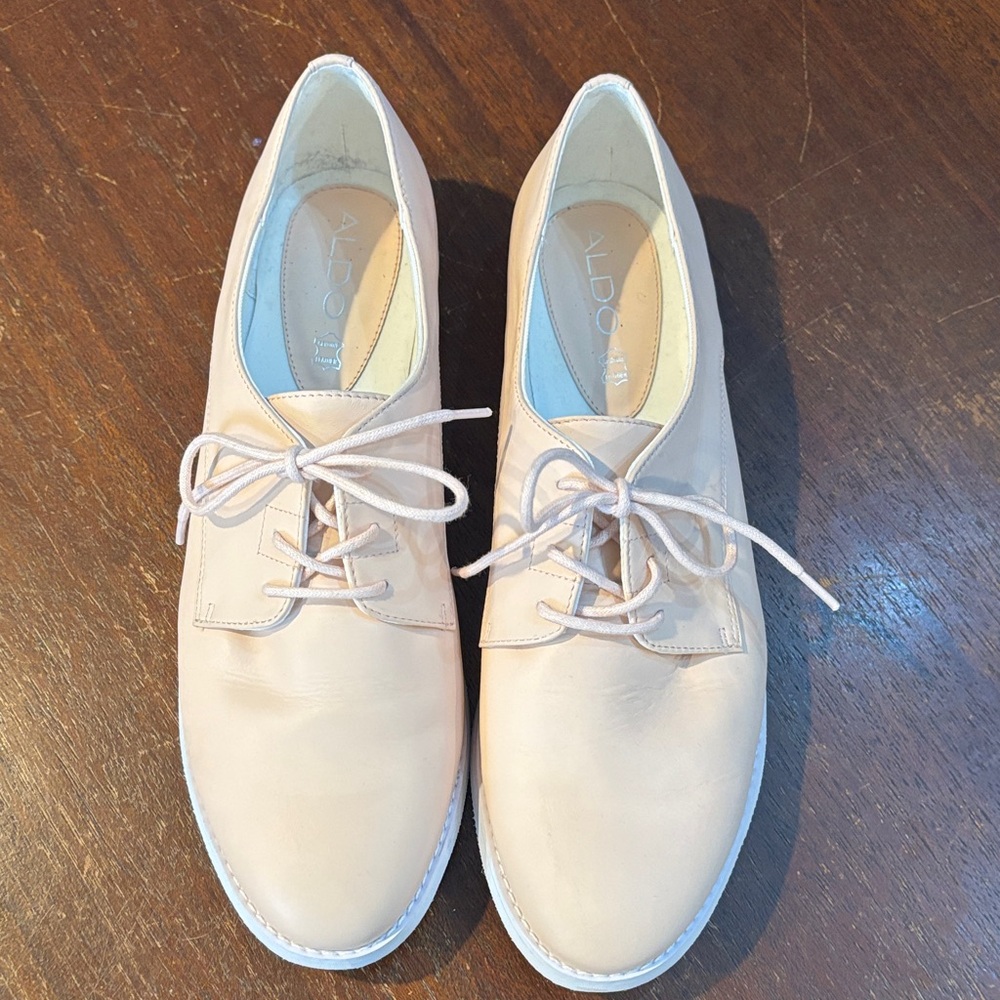 ALDO Women's Blush Pink Lace-Up‎ Oxfords